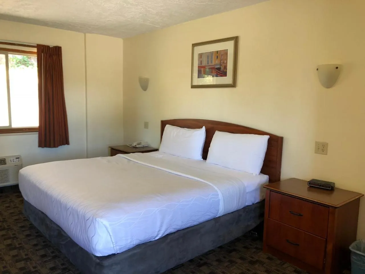 Monticello Motel Portland