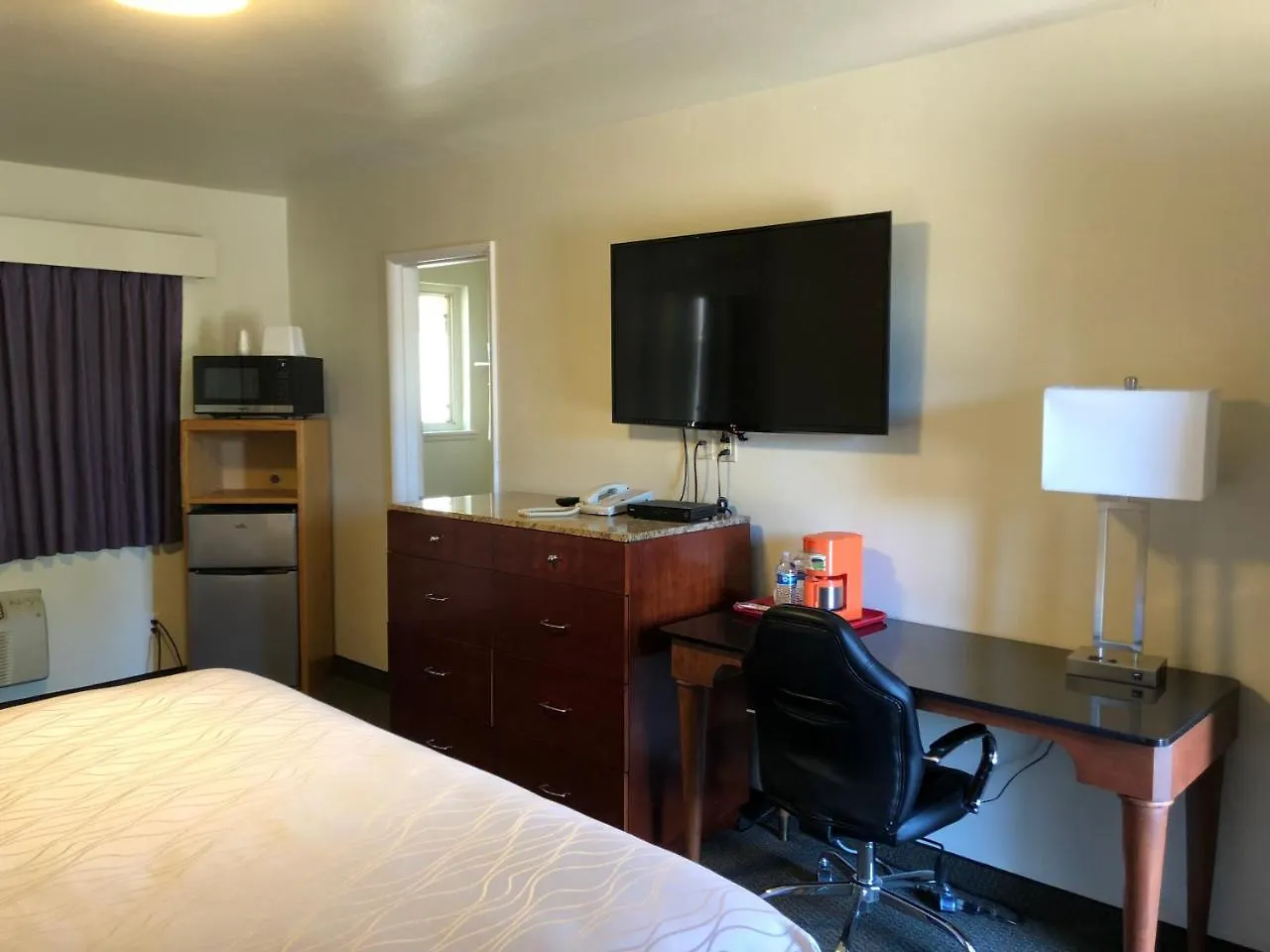 Monticello Motel Portland